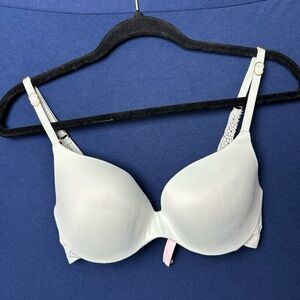 Victoria's Secret White Bra with Lace Detail